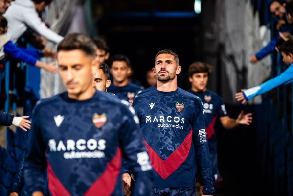 Un derbi por todo lo alto en tiempos de vacas flacas