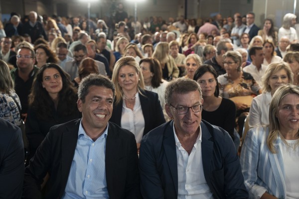 La condena de Zaplana pone a prueba la resistencia de la marca PPCV de Mazón