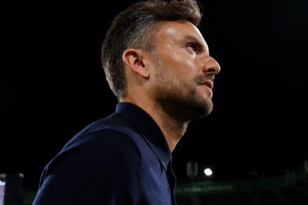 Con el Real Sporting llega el domingo Rubén Albés