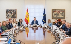 El Gobierno aprueba el anteproyecto de ley de quita de la deuda sin aumentar la valenciana como pedía Sumar-Compromís