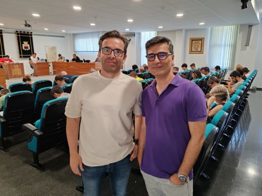 Canet d’en Berenguer utiliza un sistema pionero en España para corregir exámenes de oposición basado en IA