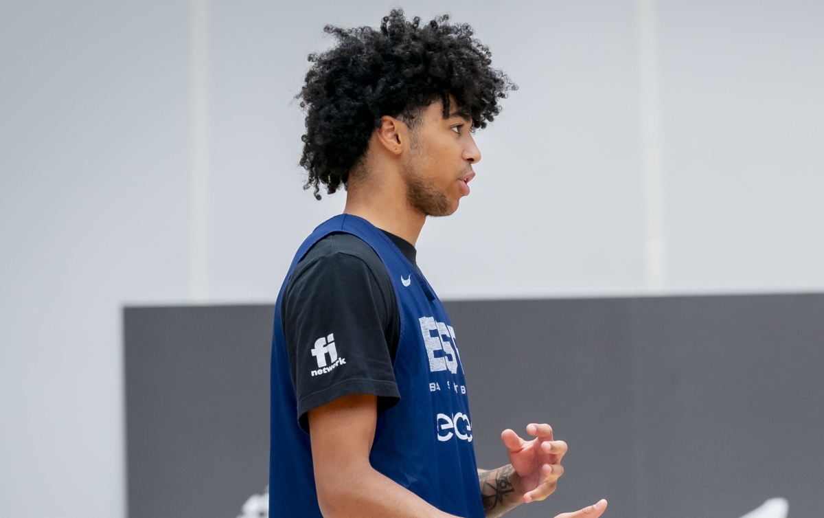Izan Almansa, en un entrenamiento con España. - Foto: FEB