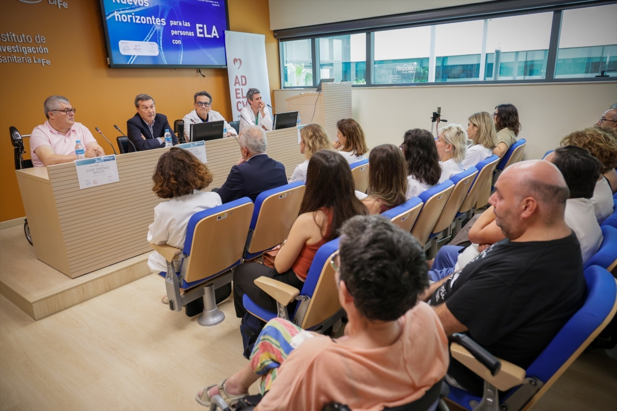 Sanidad iniciará este verano las obras para crear espacios de atención integral a pacientes con ELA y enfermedades raras
