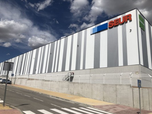 SEUR impulsa sus servicios de logística integral con Fulfillment by SEUR
