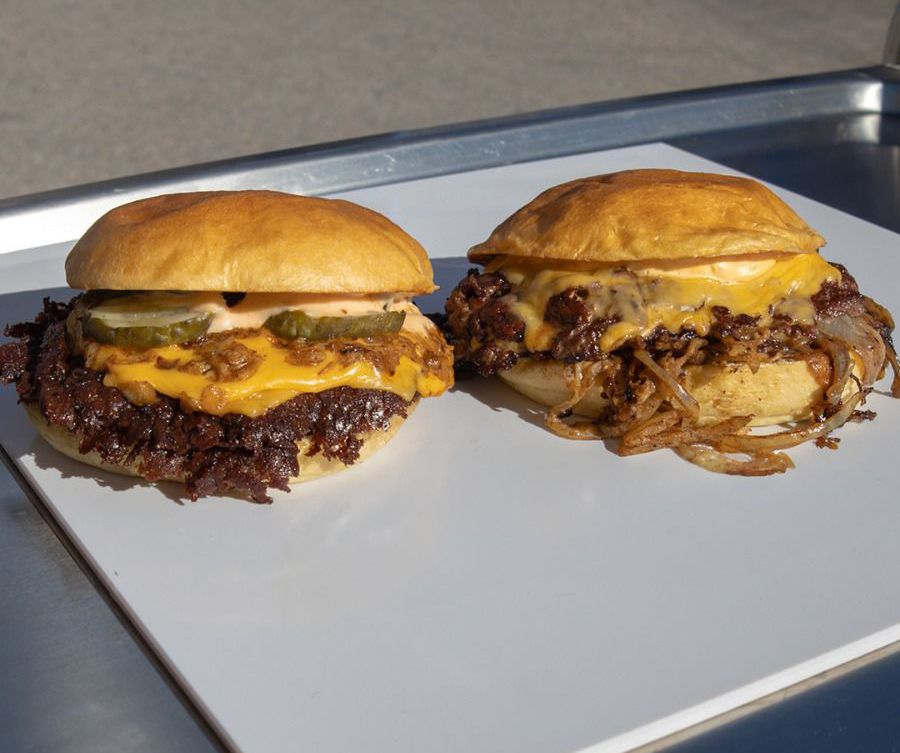 Marlons, Manteca y Boogie: las tres mejores smash burgers de Madrid, según el crítico Alberto de Luna
