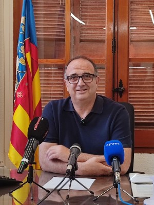 El alcalde de Monóvar justifica la subida de la tasa de la basura, que sigue pendiente de resolución judicial