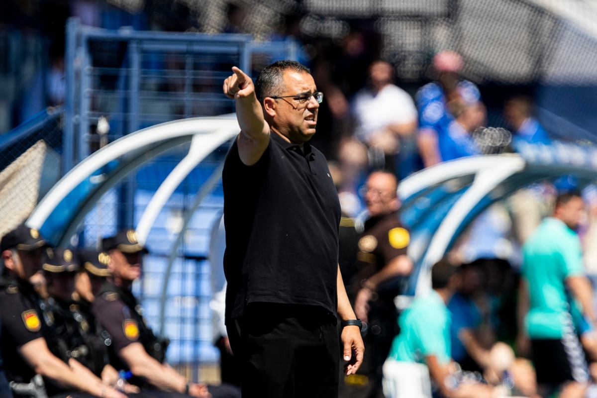 El granadino Germán Crespo renueva como entrenador del UCAM Murcia CF