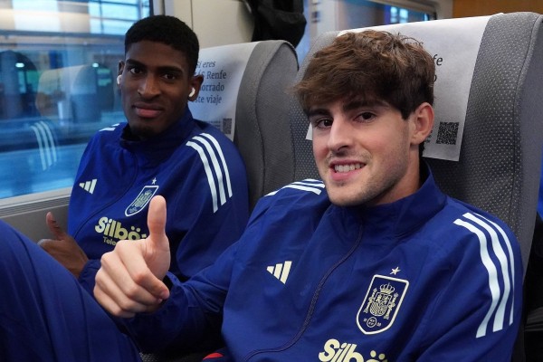 El mercado 'aprieta' al Valencia CF por Mosquera y Guerra