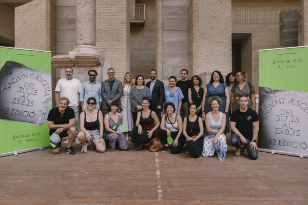 Los profesionales de las artes escénicas confrontan a la Conselleria de Cultura por su gestión