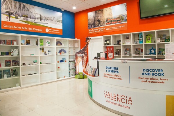 El TARC tumba la adjudicación a Elecnor del mantenimiento de las oficinas de Turismo de València