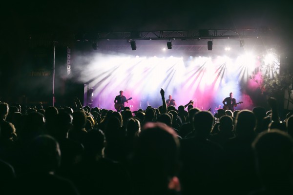 Strawberry Hardcore, La Fúmiga o Dry River: els Concerts del Pinar ultimen la seua edició de 2025