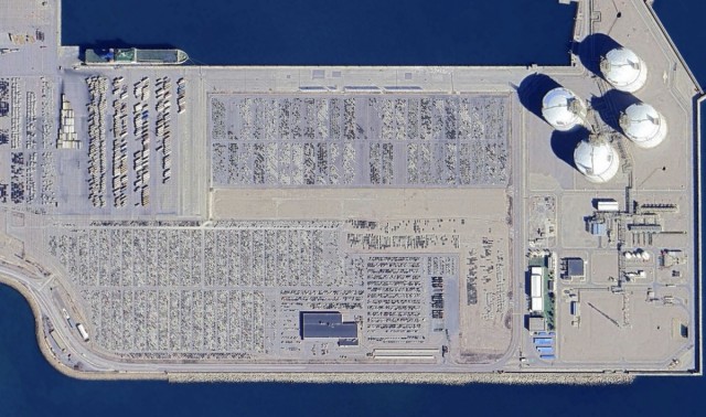 Toyota pide una ampliación de 200.000 m2 en el Puerto de Sagunto en la que invertirá 6,2 millones
