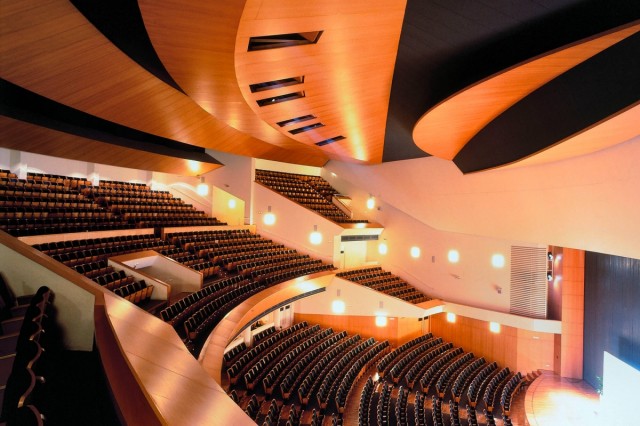 El Auditorio Víctor Villegas ofrece 2,1 millones de euros para gestionar los servicios técnicos de los espectáculos