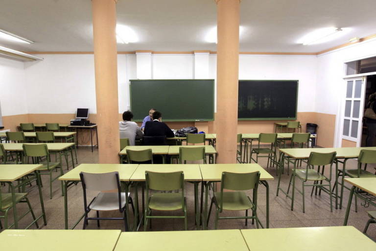 Educación elimina la necesidad de reservar plaza en centros públicos para que los alumnos pasen de etapa automáticamente