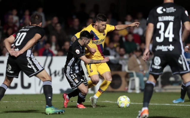 El Efesé retira los fondos solidarios para Los Alcázares de su partido contra el Barça