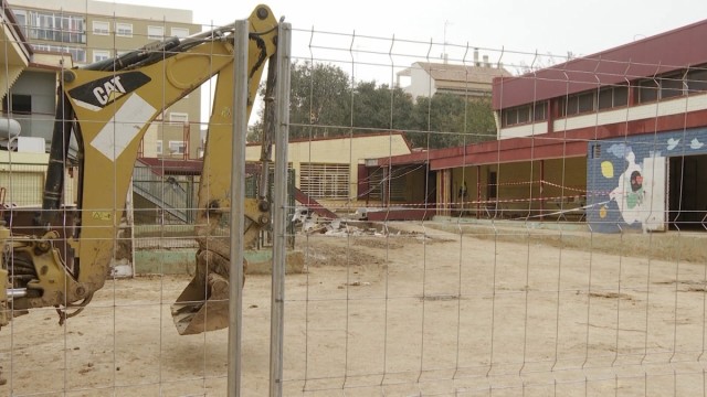 Educación y Massanassa estudian el futuro de la escuela y el CEP afectados por la Dana