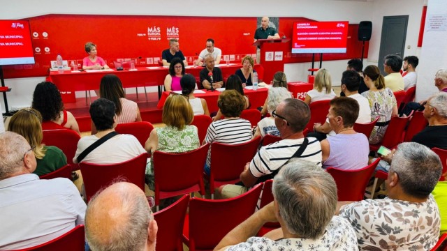 Alejandro Soler renueva el liderazgo en el PSOE de Elche por unanimidad y con un mensaje duro contra la corrupción