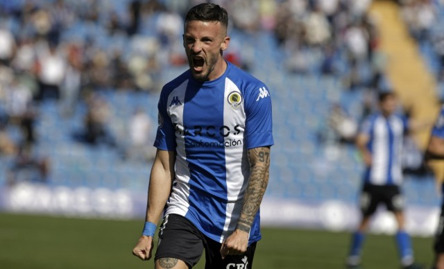 Javi Moreno se despide del Hércules agradecido tras año y medio en el club