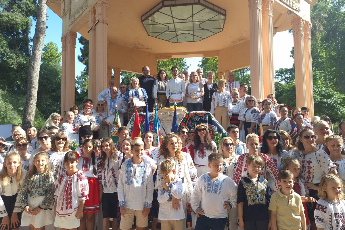 Foto de familia de la celebración - 