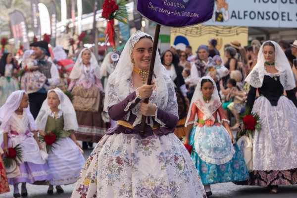 Ofrenda de Flores de les Fogueres 2025