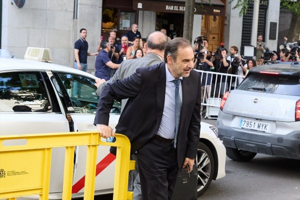 El Supremo rechaza aplazar la declaración de Koldo de este mismo lunes y le amenaza con medidas cautelares si no acude