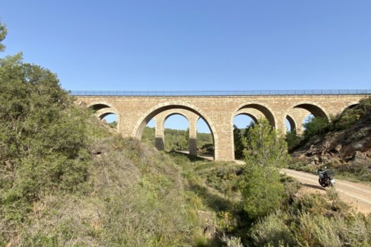 Viaducto Fuensanta sobre la vi?a del ferrocarril - Viaducto Fuensanta sobre la vi?a del ferrocarril