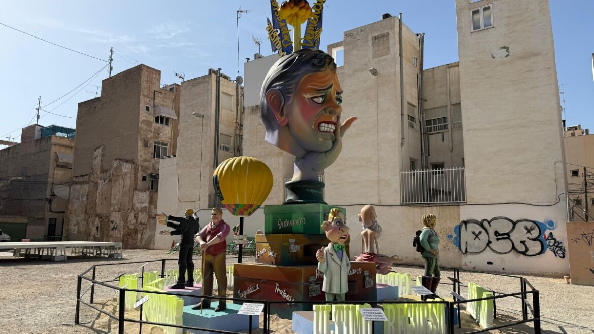La salud mental, protagonista en la Hoguera de San Juan 2025 del Raval en Elche