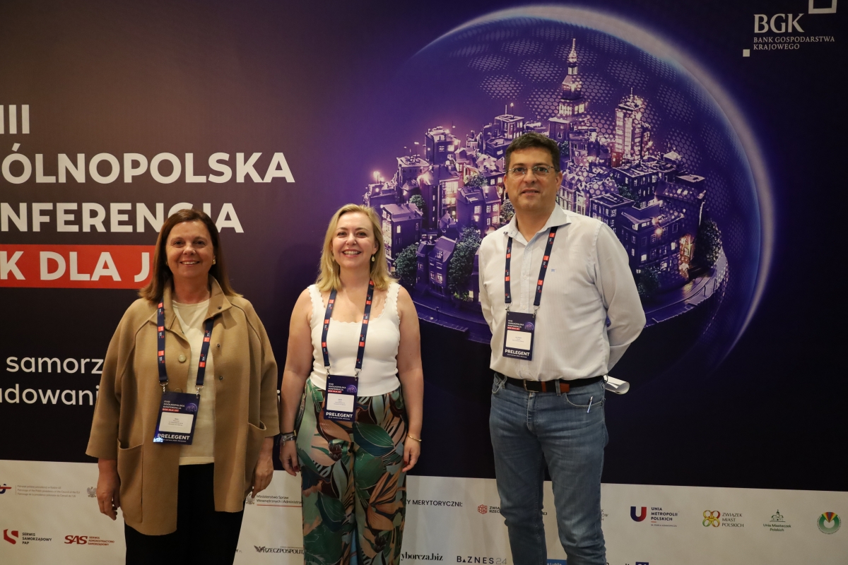 Mazzolari, Enguix y Adsuara en Varsovia. - Foto: DIVAL