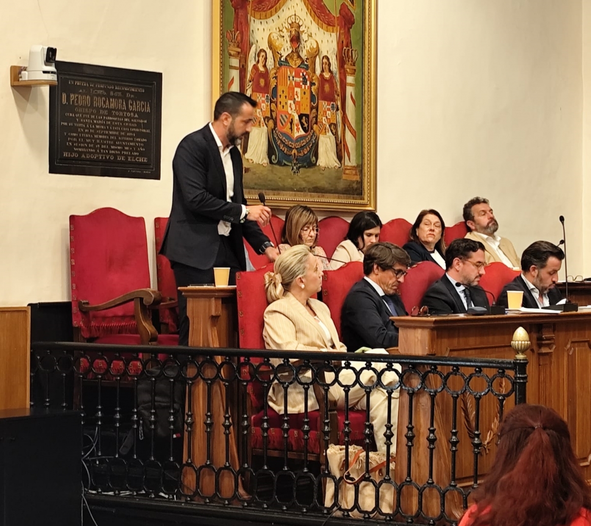 Vox Elche lleva al pleno la reapertura de los servicios del Sepe 