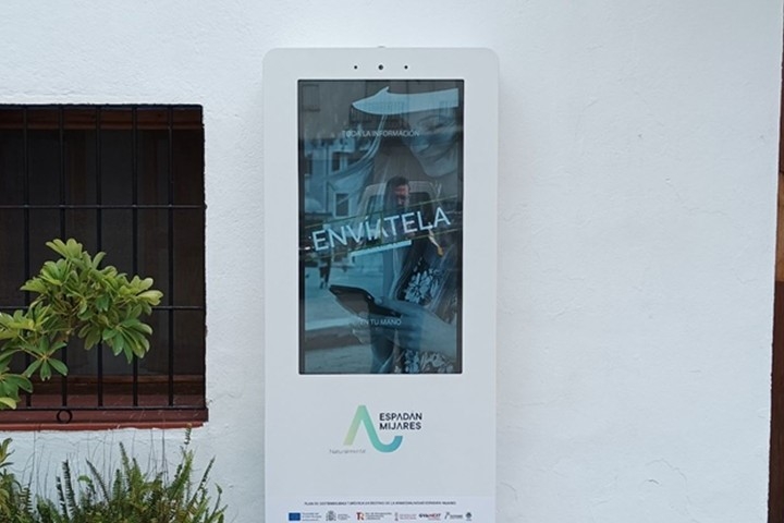 La Mancomunidad Espadán-Mijares instala 15 tótems informativos para mejorar la atención turística