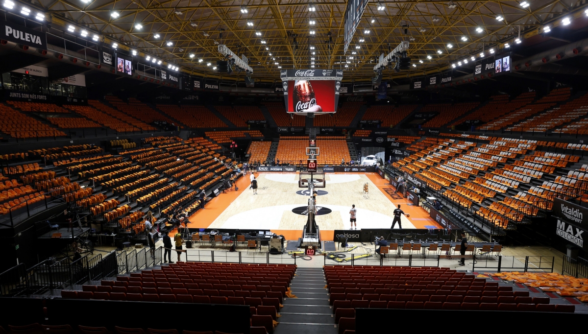 El Valencia se despide esta semana de la Fonteta pero quiere alargar su final