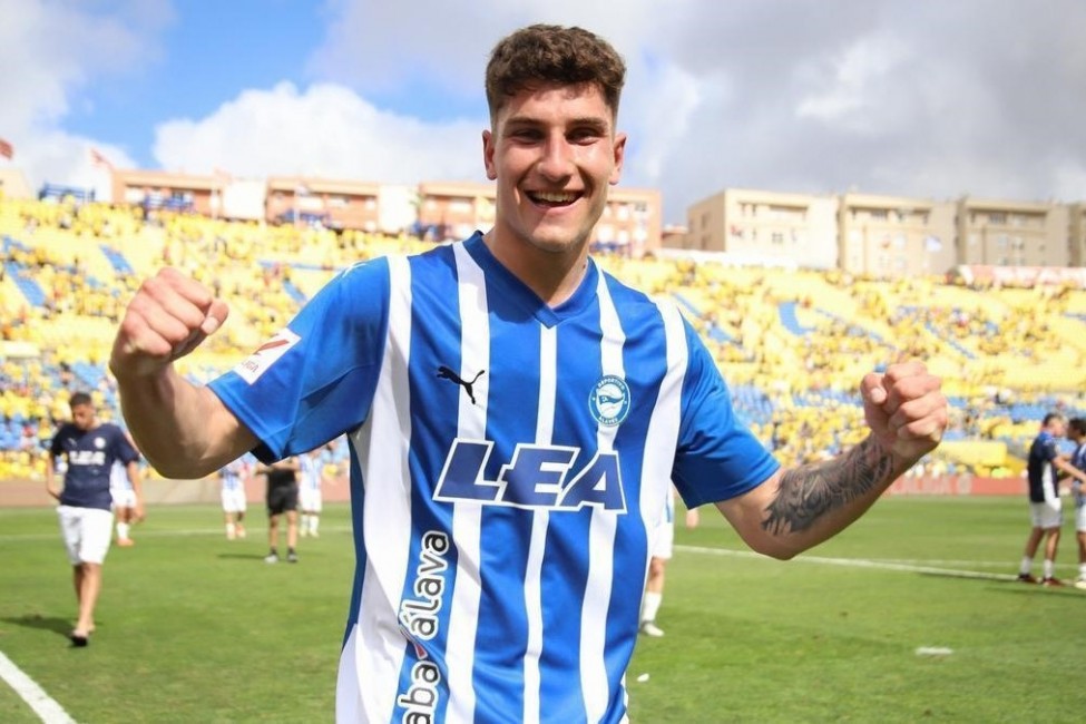 Eneko Ortiz, con el Alavés - 