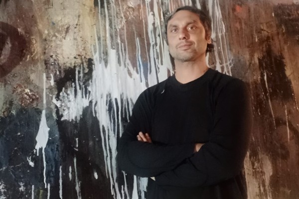 Vilafamés, nuevo lienzo de Reinero: el arte abstracto europeo echa raíces en Castellón