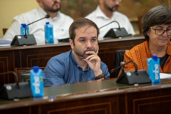 Los socialistas de la Marina Baixa renuevan sus ejecutivas locales: Kiko Carreres lidera en la Vila