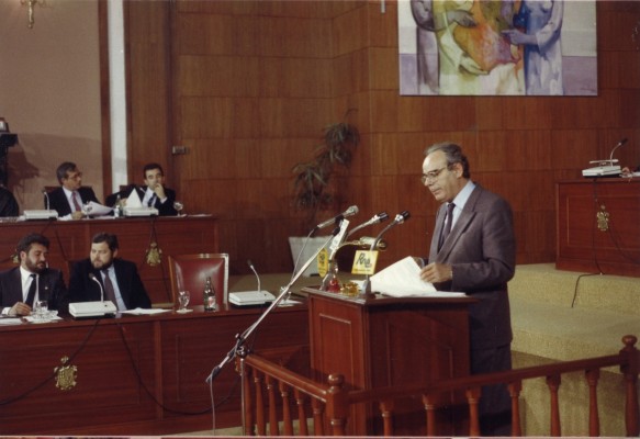 De Carlos Collado y Manuel Tera Bueno a López Miras y Visitación Martínez: 40 años de debates del estado de la Región