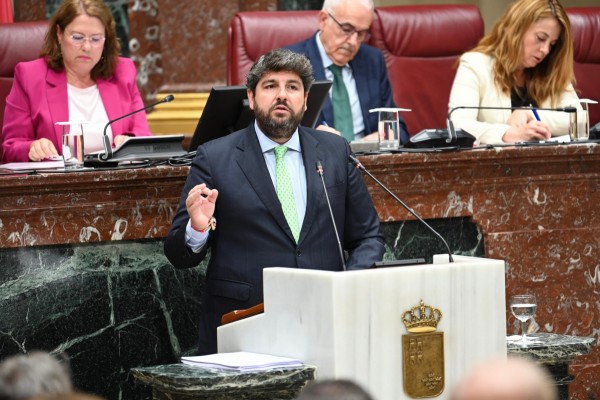 La Comunidad promoverá en Murcia un residencial con más de 100 viviendas para alquiler asequible a jóvenes y mayores