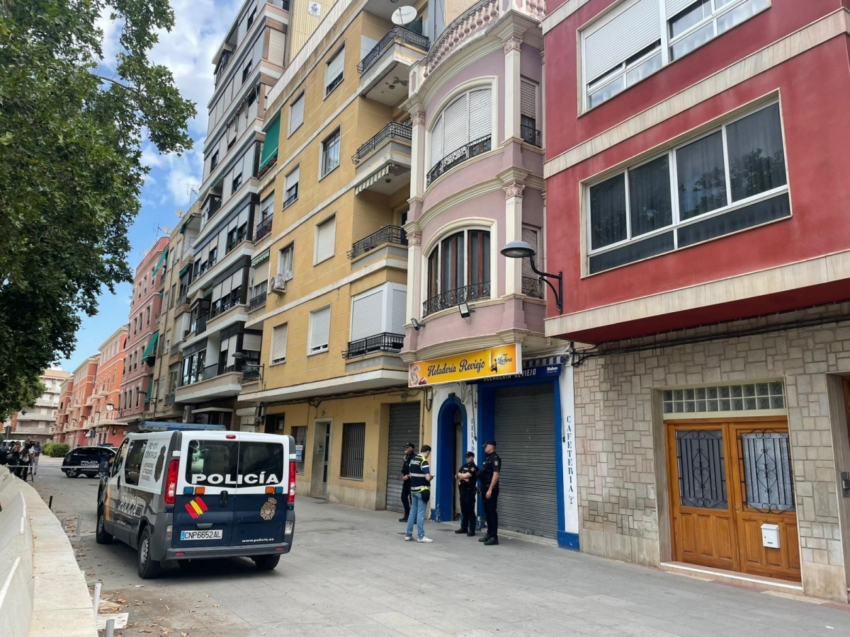 Un hombre mata a su mujer y a su hijo de 3 años en Algemesí