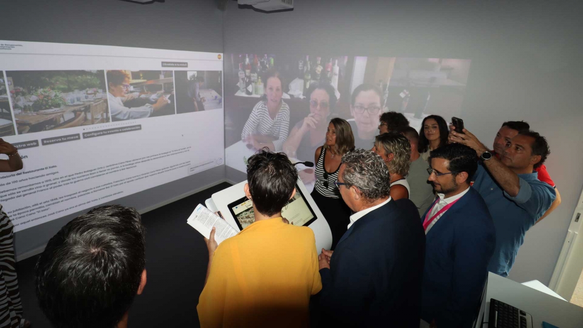 Xato Cube se estrena en Benidorm con medición de afluencia de turistas en tiempo real