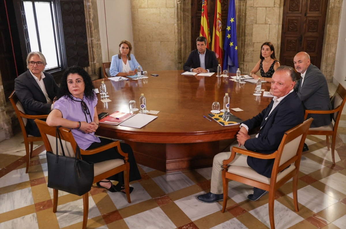 El Consell, sindicatos y CEV exigen al Gobierno la aprobación del FLA extraordinario antes del 7 de julio