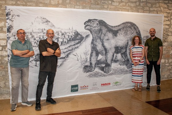 De classes a activitats: Morella acull un curs d’estiu de la UNED sobre els 200 anys de l'Iguanodon