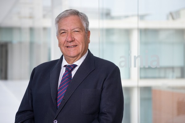 Manuel García-Portillo, reelegido presidente de Ainia