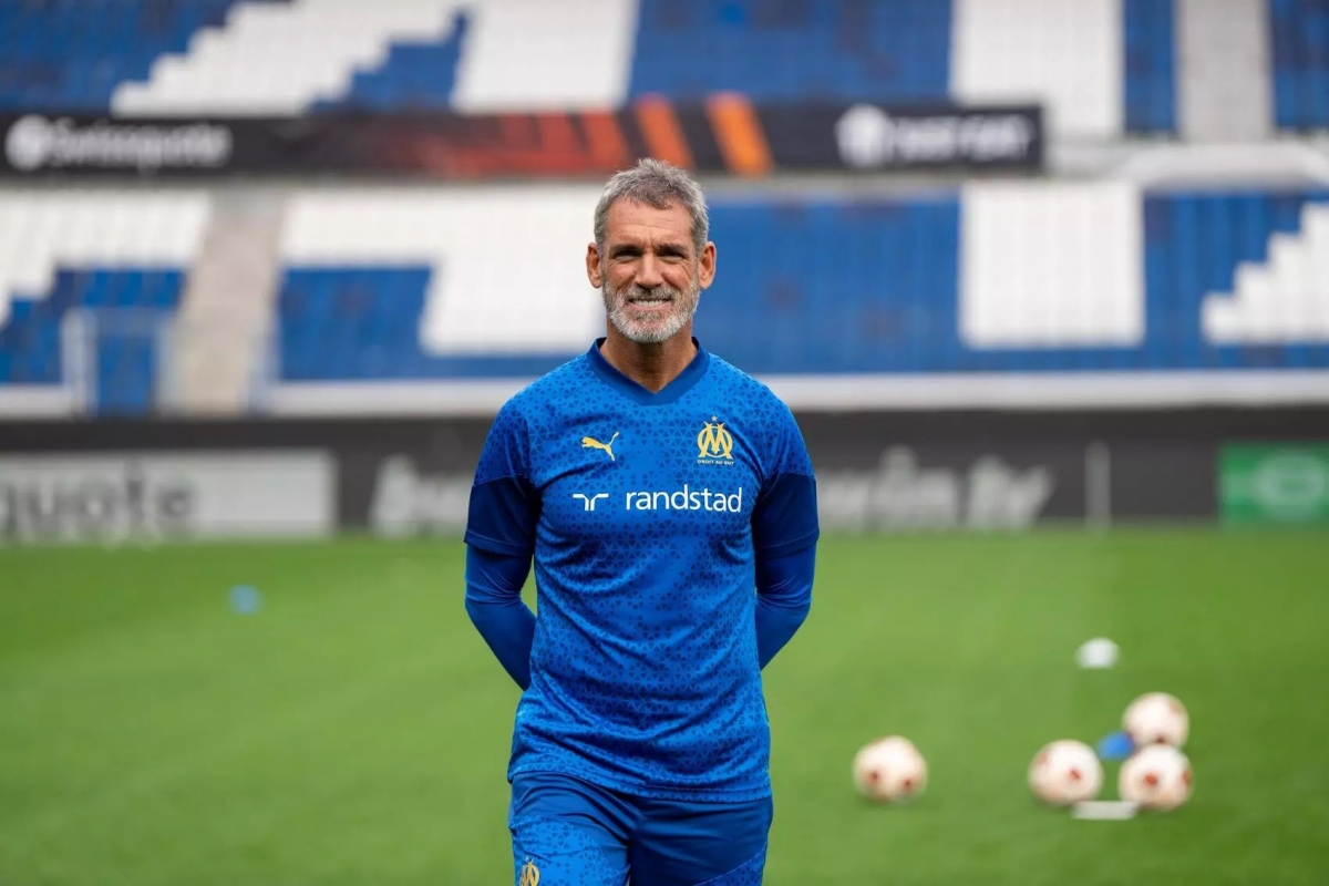 Jon Pascua se incorpora al cuerpo técnico de Eder Sarabia