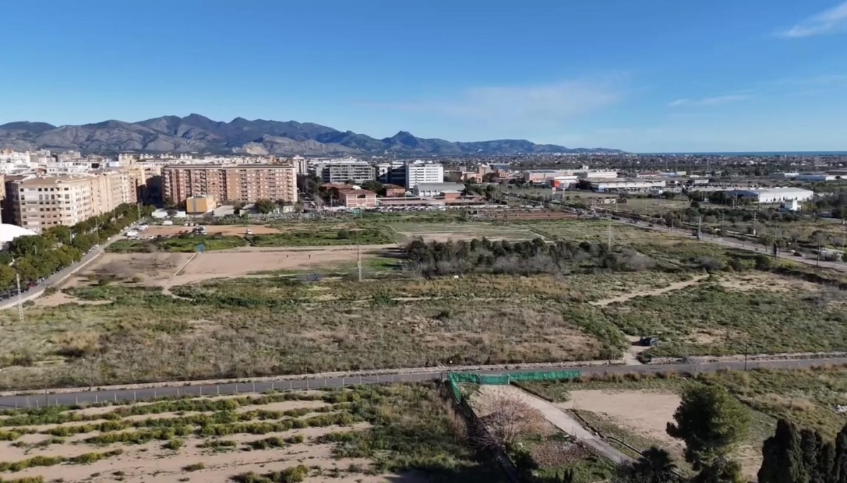 Imagen de los terrenos donde se construirá el mayor pulmón verde de Castelló. - Imagen de los terrenos donde se construirá el mayor pulmón verde de Castelló.
