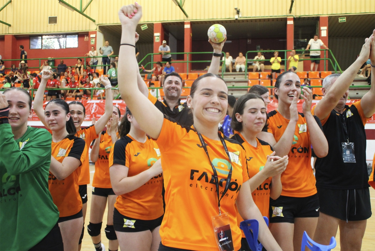 El Handball Fest convirtió a Mislata y Valencia en el epicentro del balonmano base de España