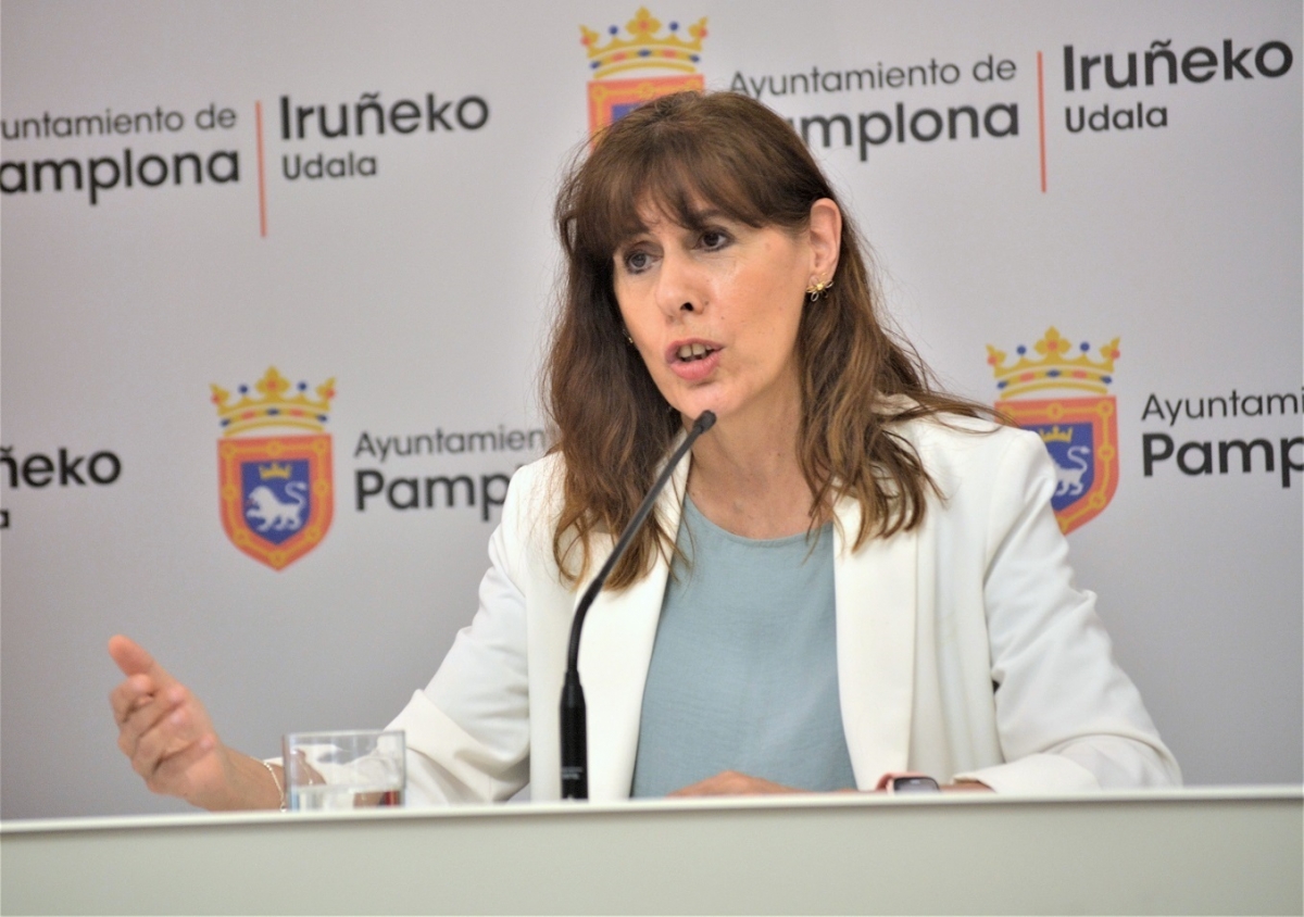 Maite Esporrín (PSN), elegida vicepresidenta primera del Parlamento navarro en sustitución de Ainhoa Unzu