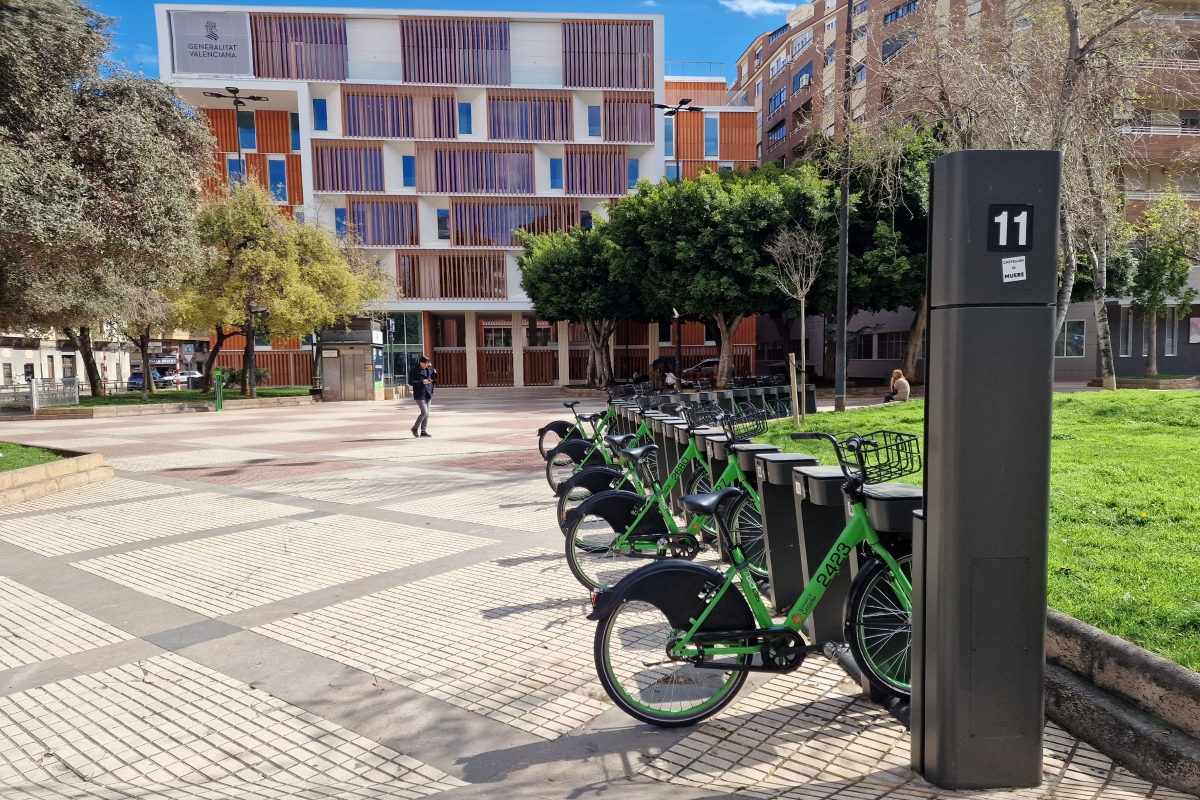 Una hora de préstamo, alta presencial y 15 años de edad mínima: Castelló sella el reglamento del Bicicas