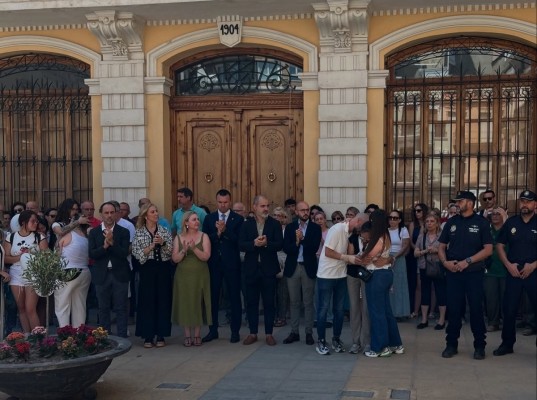 Algemesí e instituciones valencianas 