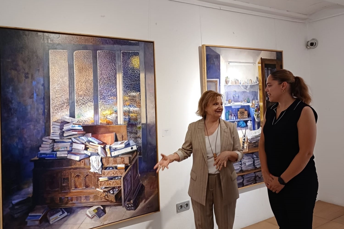 'Tots els colors de la llum': Humedas, guanyadora de la Biennal de pintura de Benicarló, exposa al MucBe