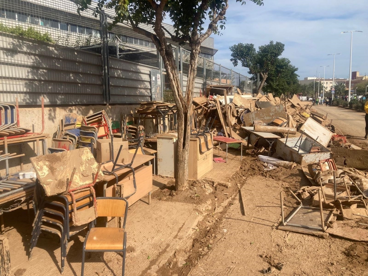 La Fundación Vicente Ferrer participa en la rehabilitación de 17 escuelas tras la Dana