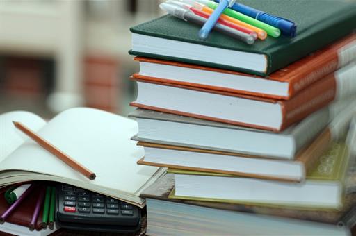 Compromís defiende la Formación Profesional y rechaza los recortes de docentes a la Diputación